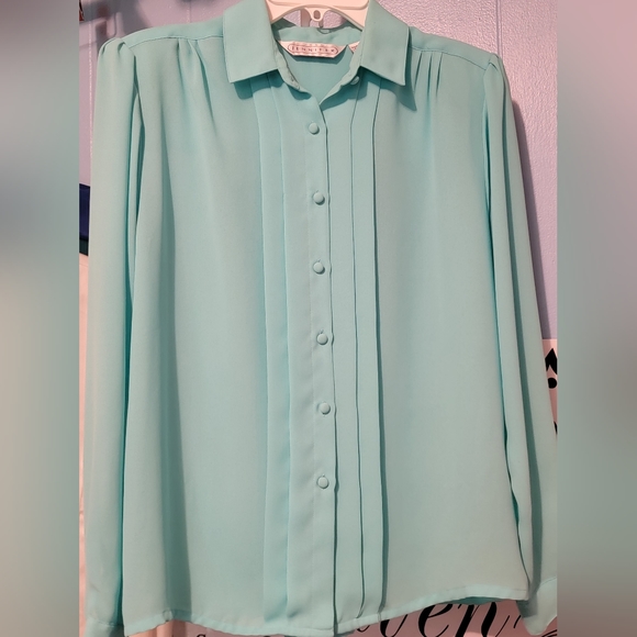 Jennifer size 12 seafoam blue long sleeve front button blouse pleated front - Picture 4 of 6
